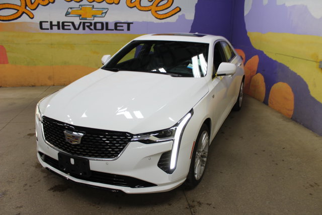 Used 2022 Cadillac CT4 Premium Luxury AWD/4WD image 4