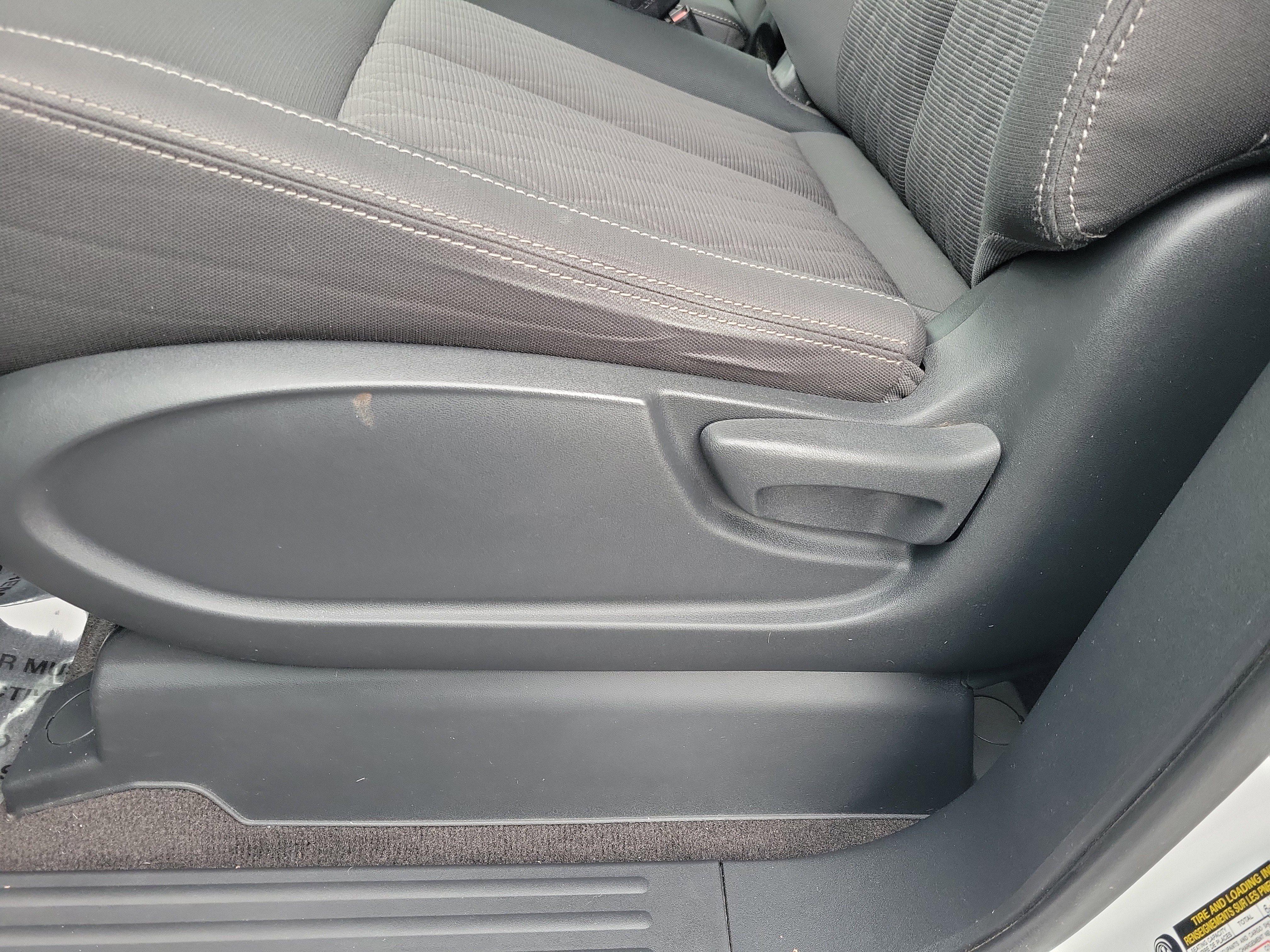 Used 2023 Nissan Titan SV w/ Accessory Utility Package image 20