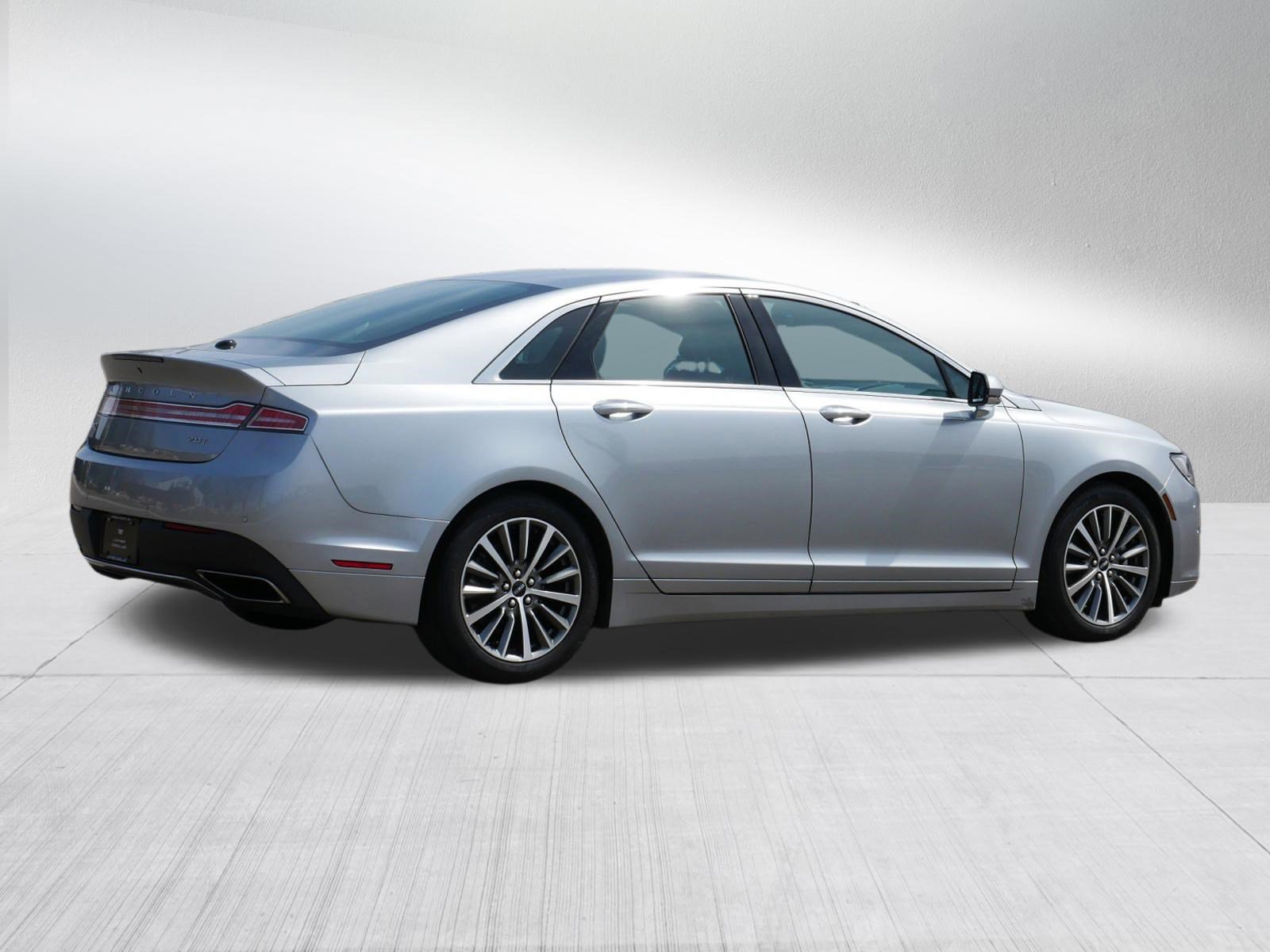 Used 2020 Lincoln MKZ w/ Convenience Package image 5