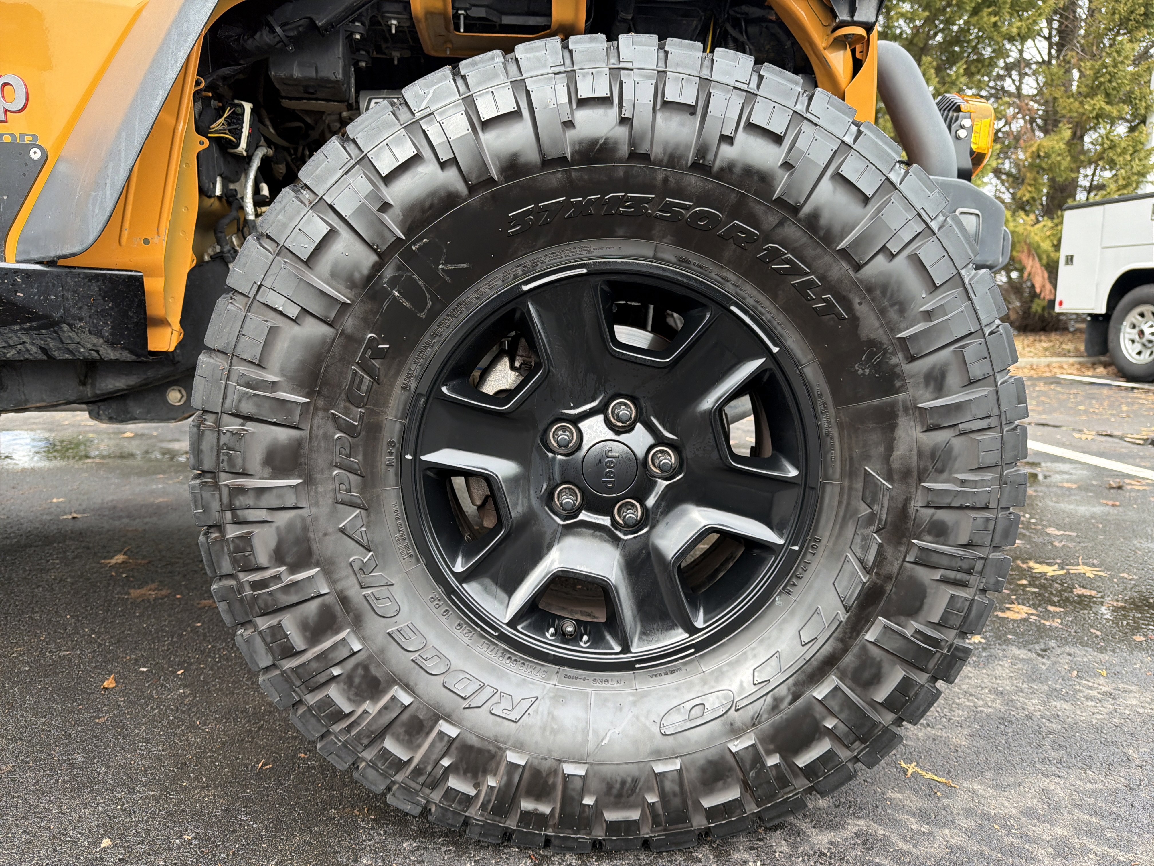 Used 2021 Jeep Gladiator Rubicon w/ Cold Weather Group image 13