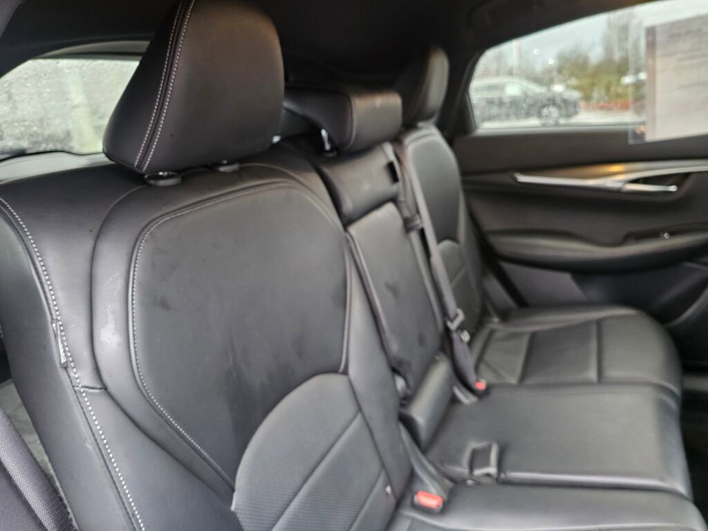 Used 2024 INFINITI QX55 Luxe image 16