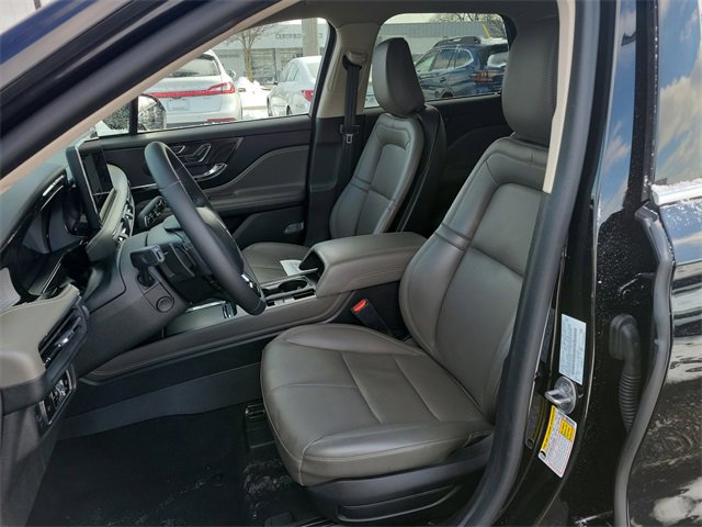 Certified 2023 Lincoln Corsair AWD w/ Equipment Group 101A image 7