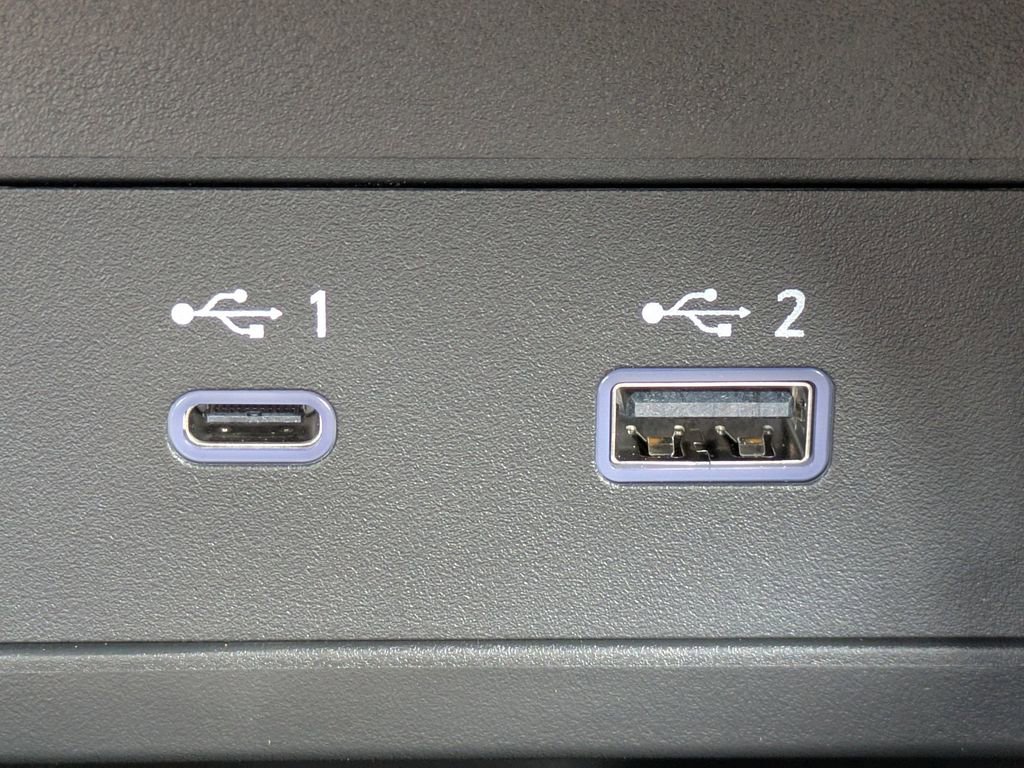 New 2025 Nissan Versa SR w/ Trunk Package image 20