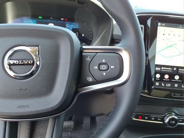 New 2026 Volvo XC40 B5 Core AWD/4WD image 22