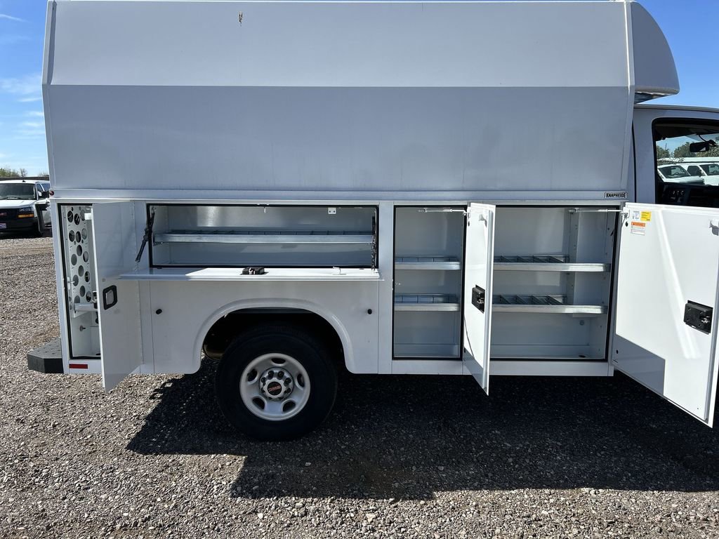 New 2025 GMC Savana 3500 Work Van w/ Power Convenience Package image 26