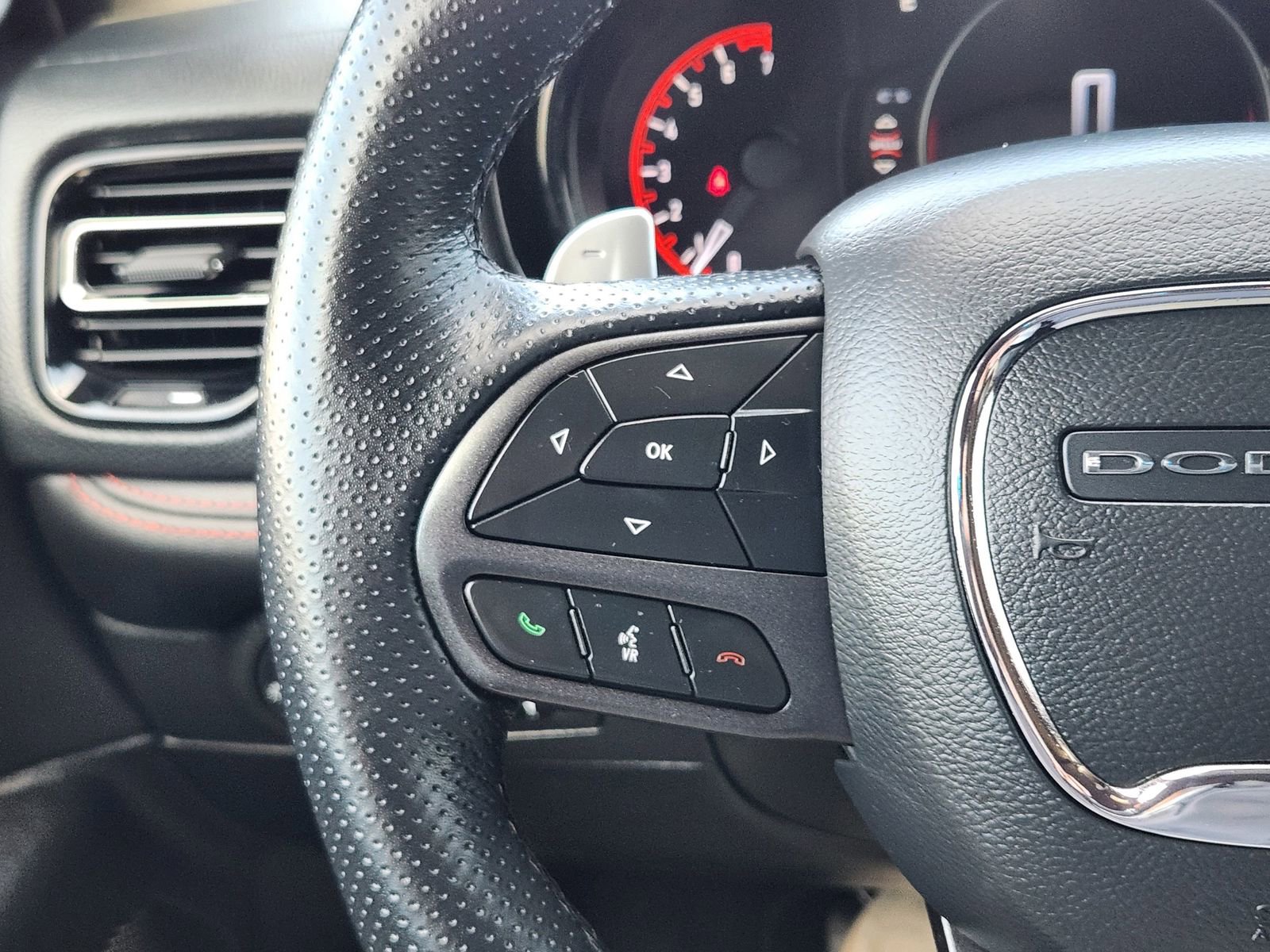 Used 2025 Dodge Durango GT image 31