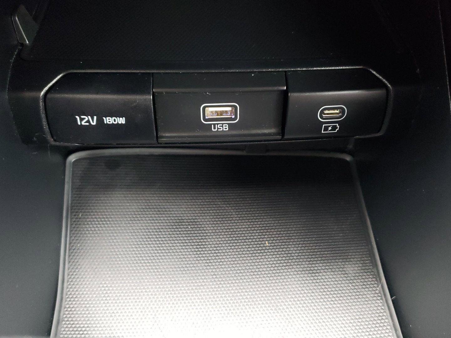 Used 2024 Kia Telluride LX image 17