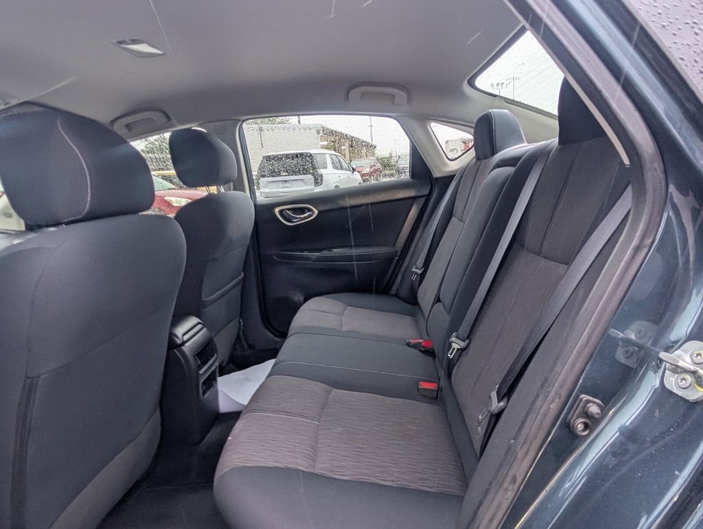 Used 2015 Nissan Sentra SV image 12