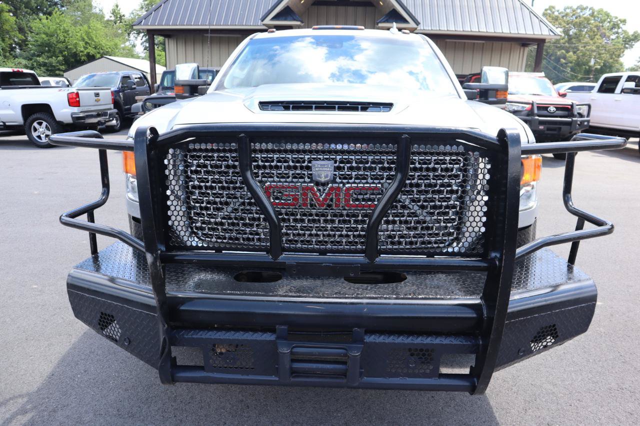 Used 2017 GMC Sierra 3500 Denali w/ Duramax Plus Package AWD/4WD image 2