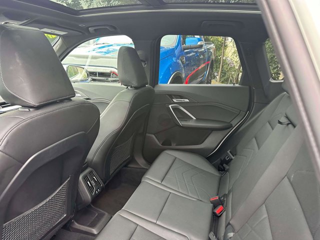 Used 2023 BMW X1 xDrive28i image 10