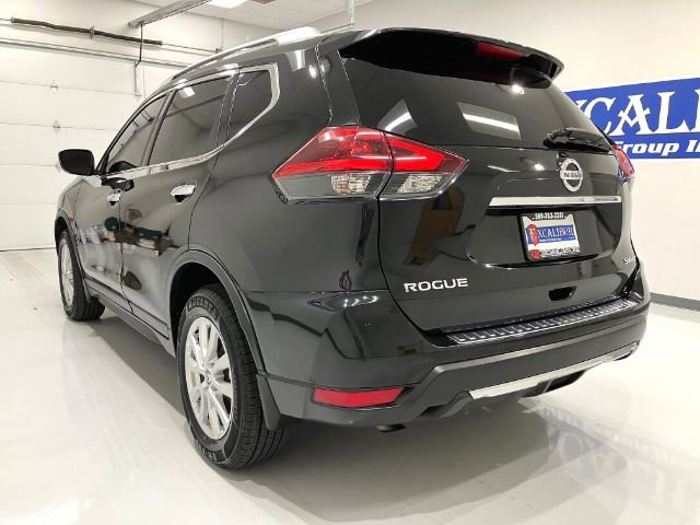 Used 2018 Nissan Rogue SV image 13
