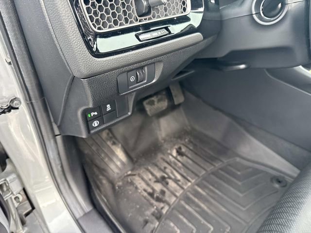 Used 2024 Honda Civic Touring image 25