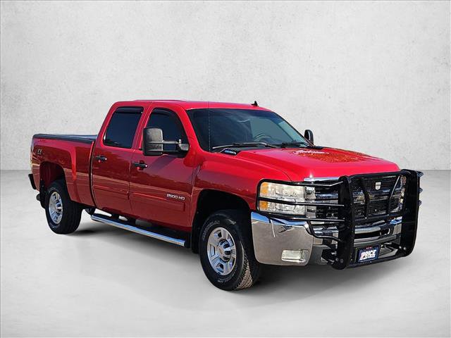 Used 2010 Chevrolet Silverado 2500 LT w/ Interior Plus Package AWD/4WD image 3