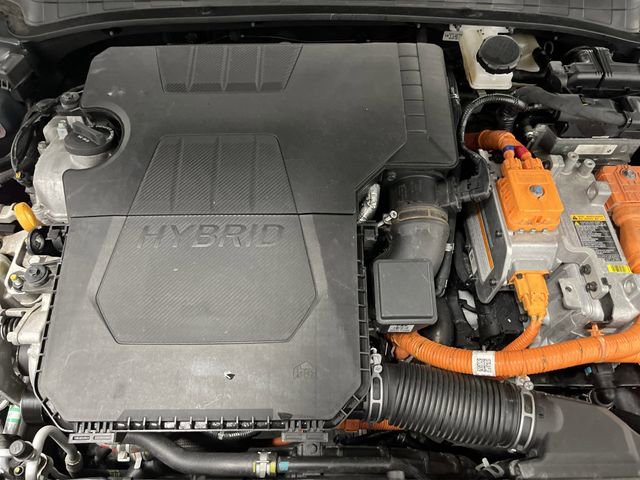 Used 2023 Hyundai Elantra Limited FWD image 35