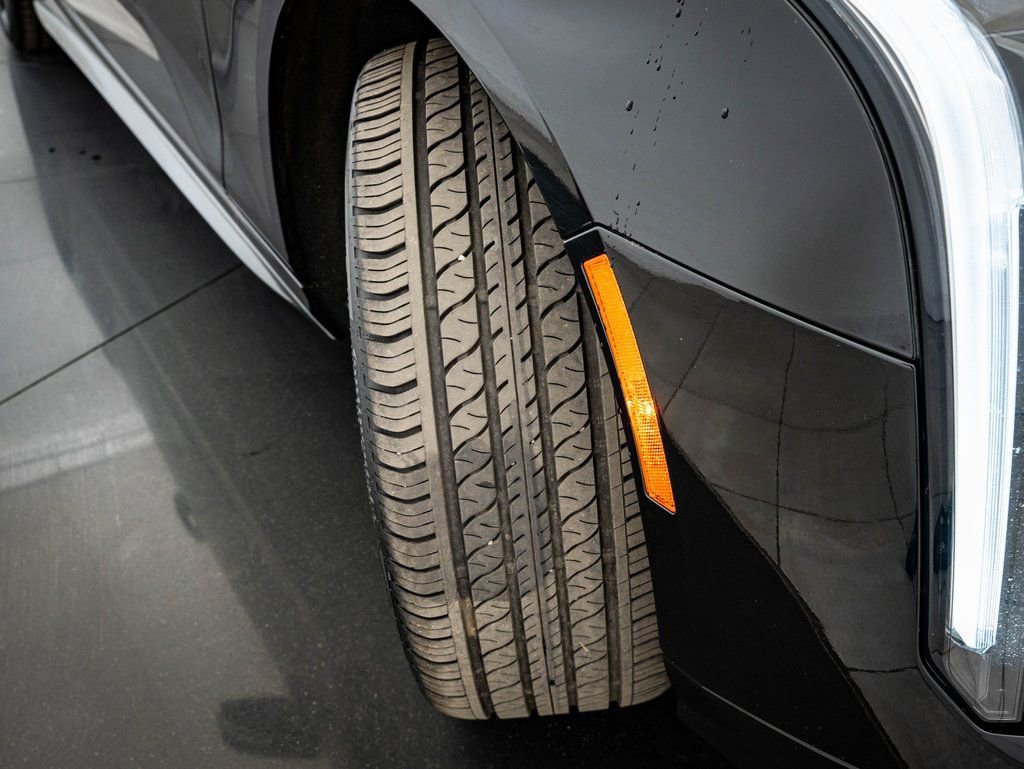 Used 2025 Cadillac CT4 Sport w/ Climate Package image 42