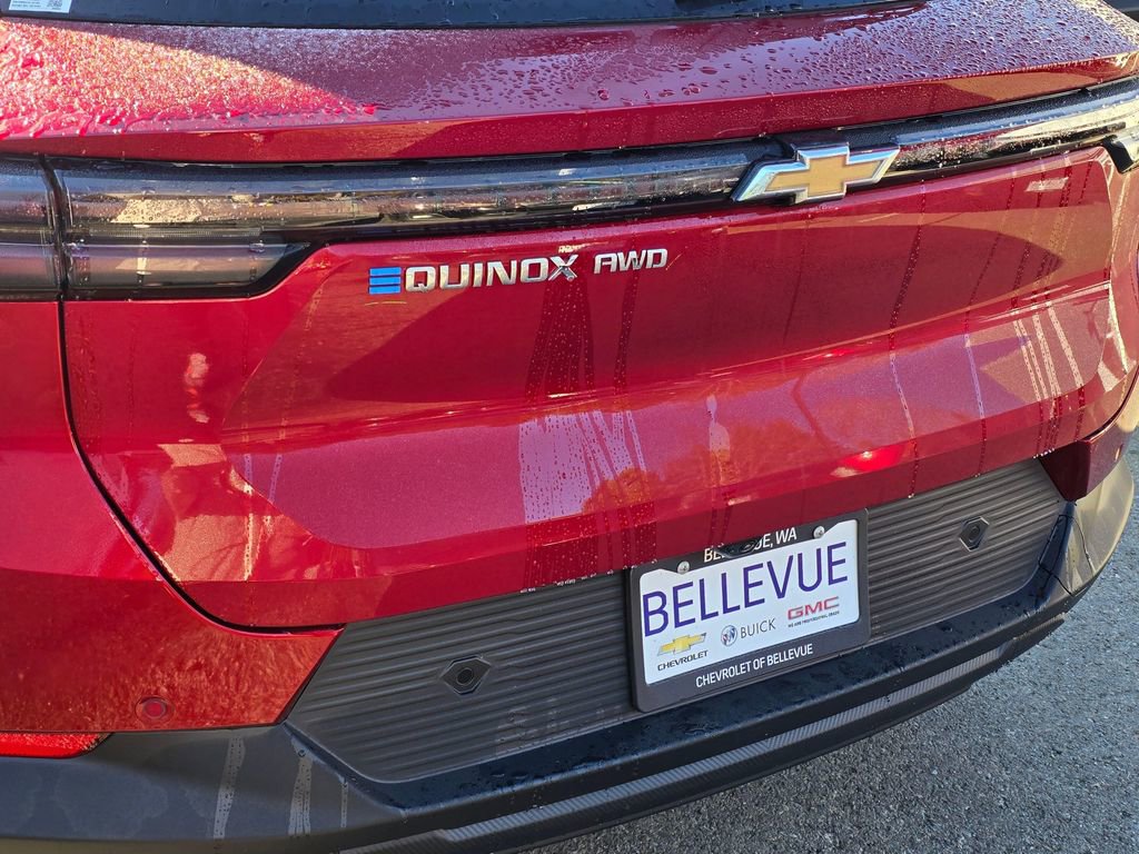 New 2026 Chevrolet Equinox EV LT image 13