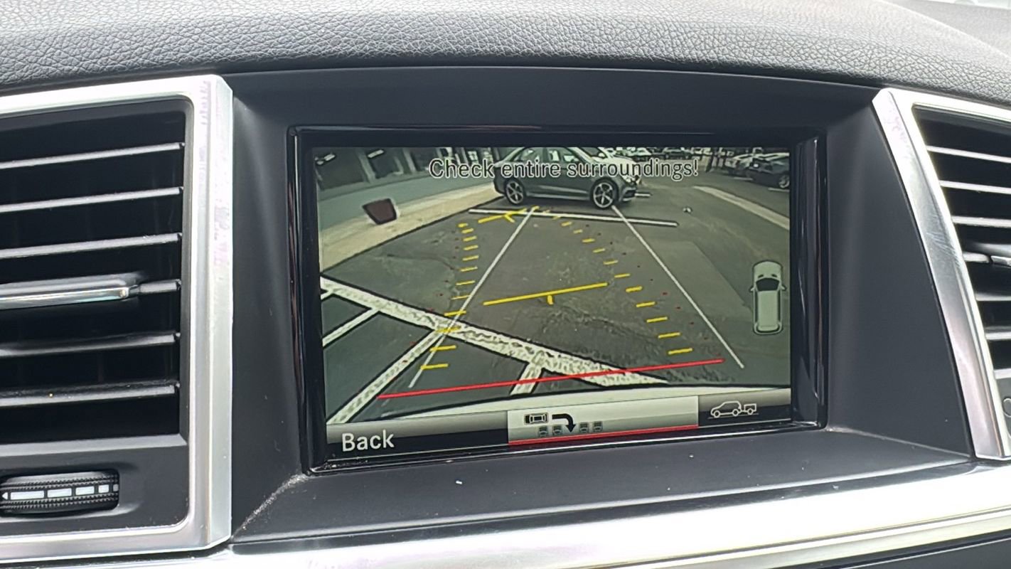 Used 2013 Mercedes-Benz ML 350 4MATIC image 28