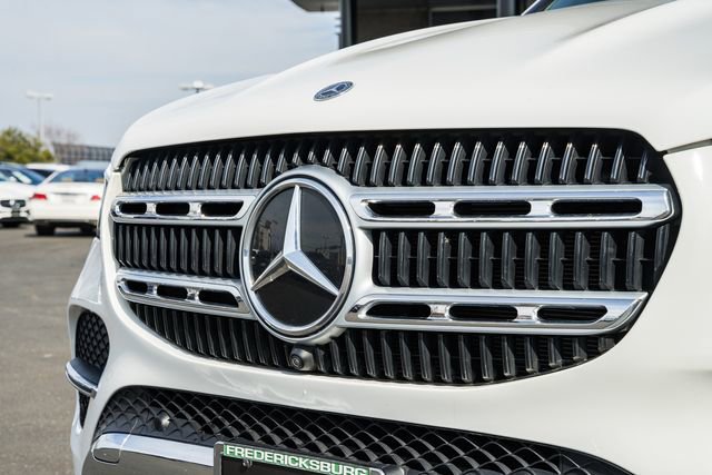 Used 2024 Mercedes-Benz GLE 450e 4MATIC image 12