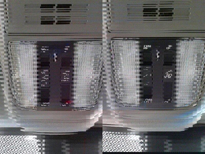 Used 2018 Honda Odyssey EX-L image 16