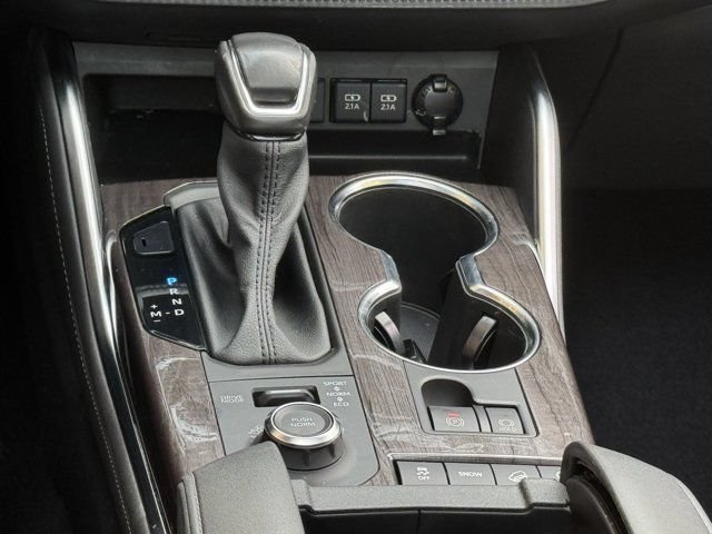 Used 2020 Toyota Highlander Platinum AWD/4WD image 28