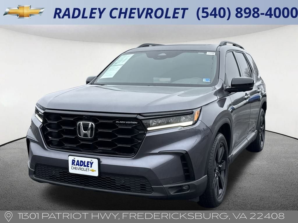 Used 2025 Honda Pilot Black Edition 360° Tour