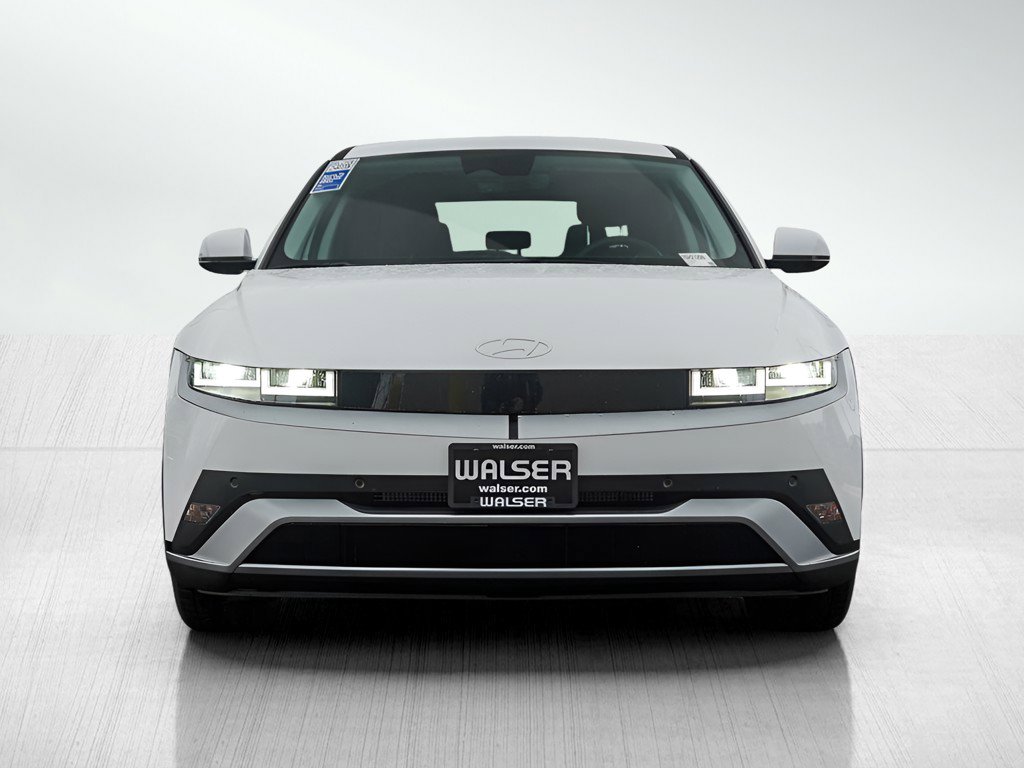 New 2026 Hyundai Ioniq 5 SEL image 2