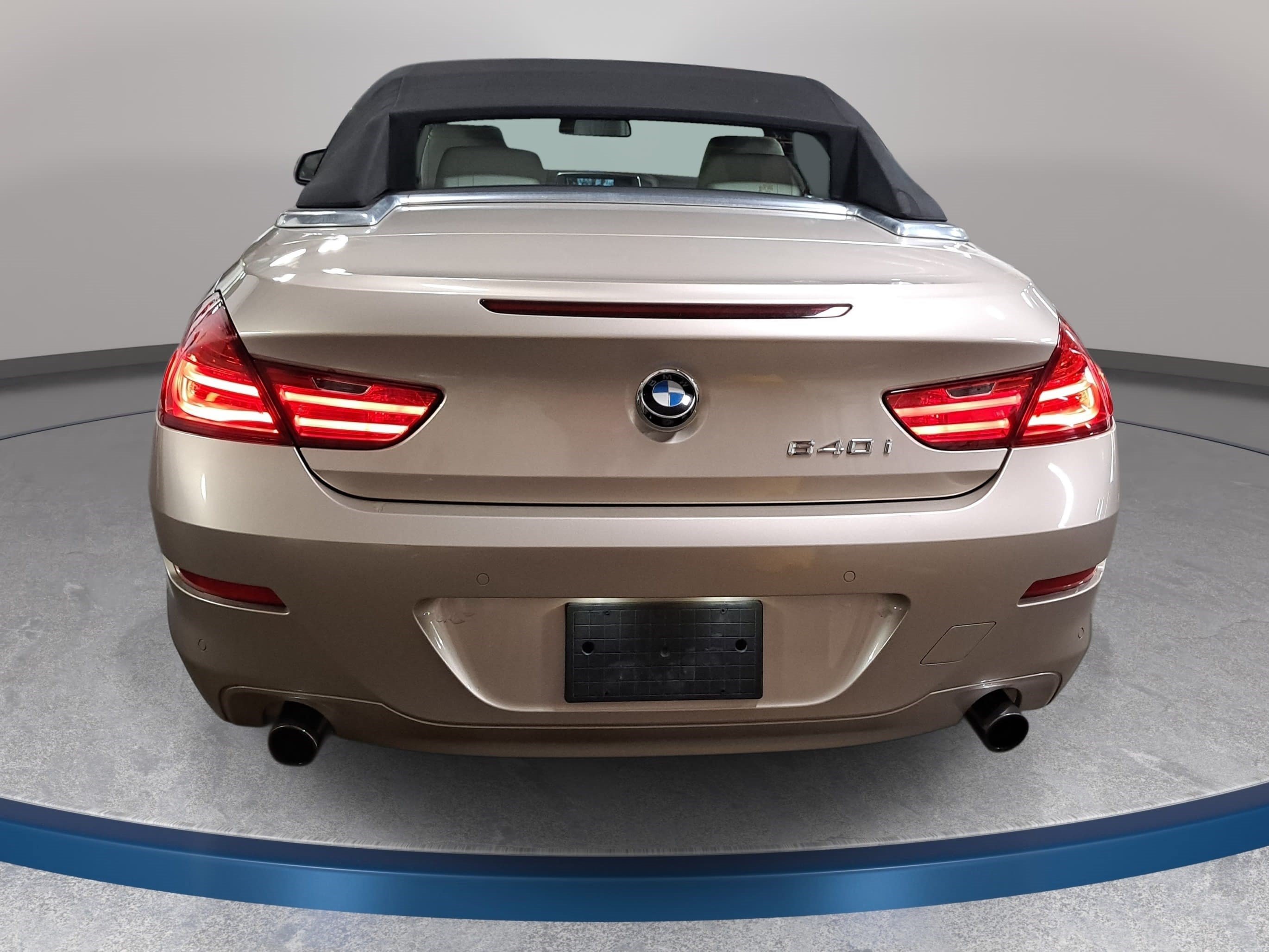 Used 2013 BMW 640i Convertible RWD image 6