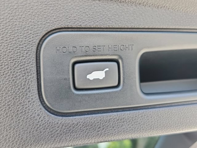 Certified 2024 Acura MDX w/ Advance Package AWD/4WD image 30