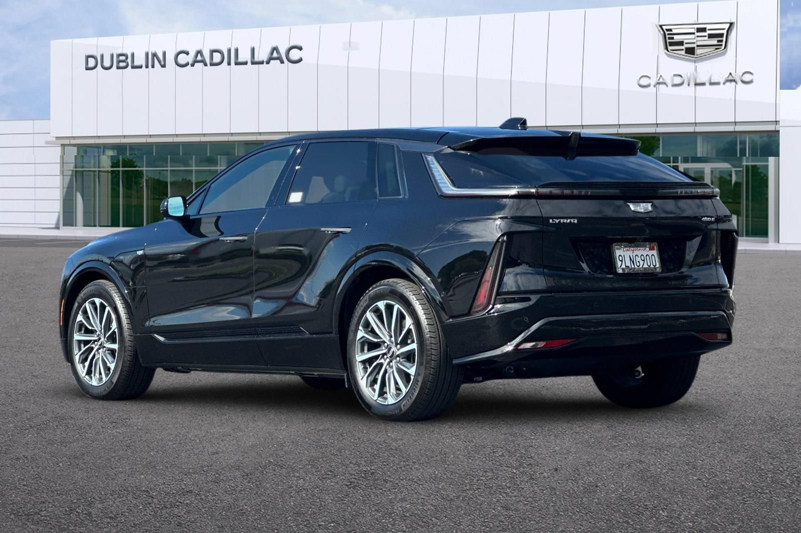 Certified 2024 Cadillac Lyriq Sport RWD image 6