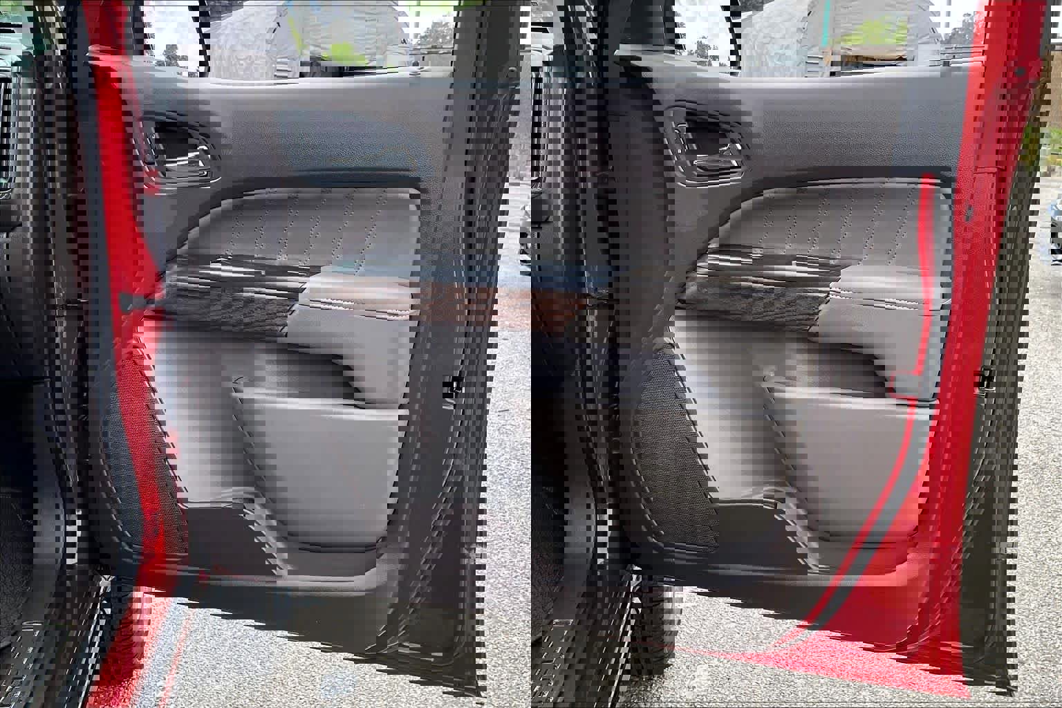 Used 2022 GMC Canyon Denali image 18