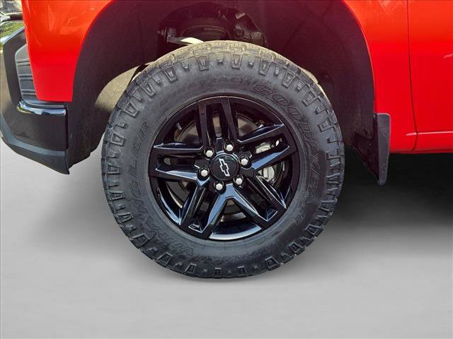 Used 2021 Chevrolet Silverado 1500 Custom Trail Boss w/ LPO, Dark Essentials Package AWD/4WD image 22