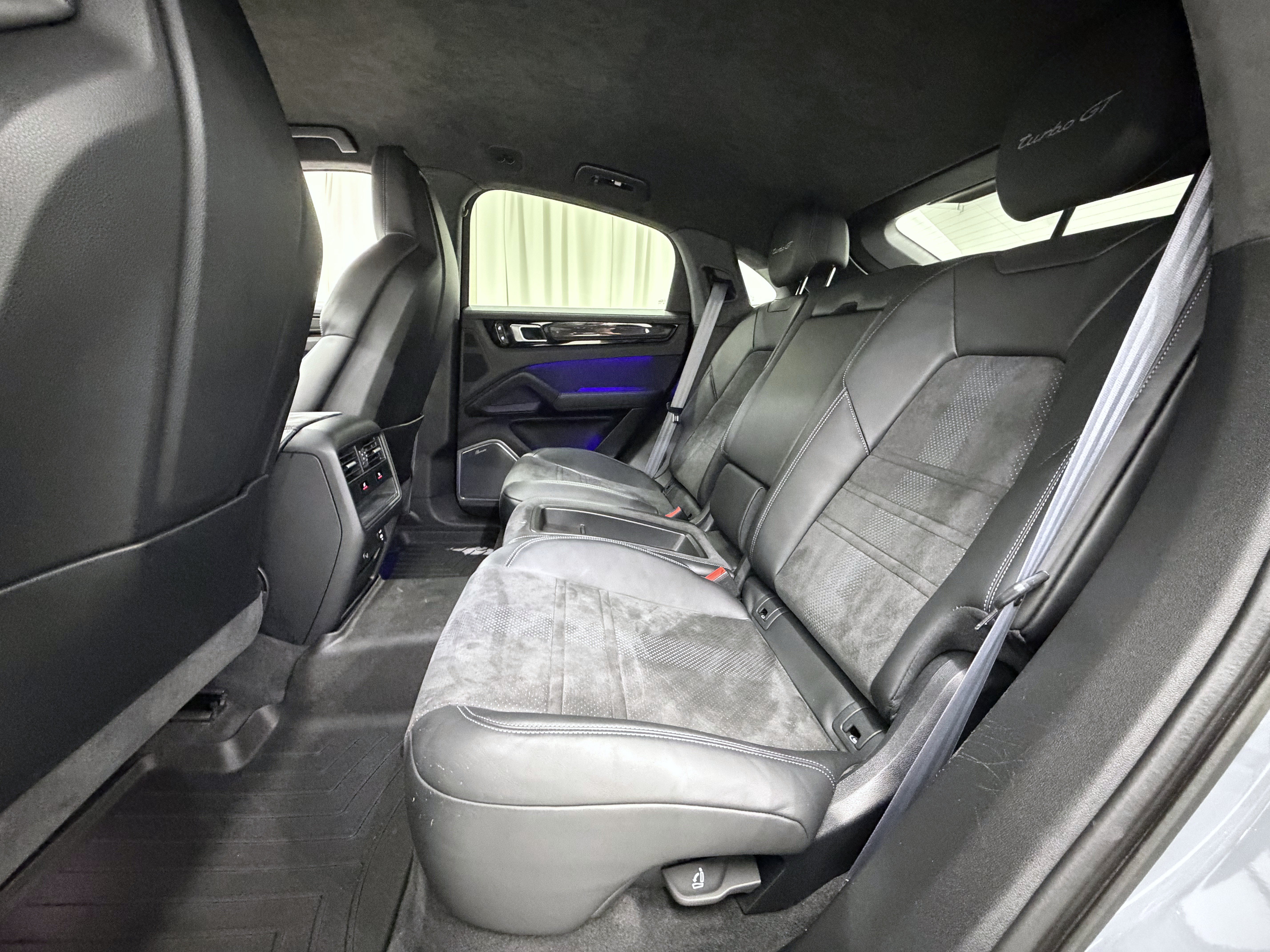 Certified 2022 Porsche Cayenne Turbo GT AWD/4WD image 26
