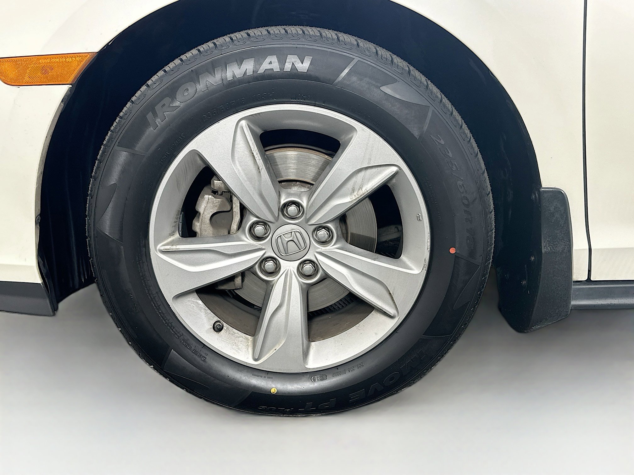 Used 2018 Honda Odyssey EX-L image 11