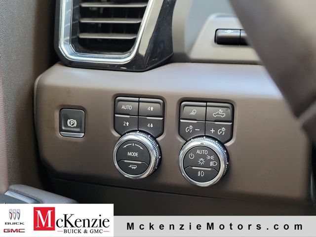 Used 2025 GMC Sierra 1500 Denali w/ Denali Reserve Package AWD/4WD image 10