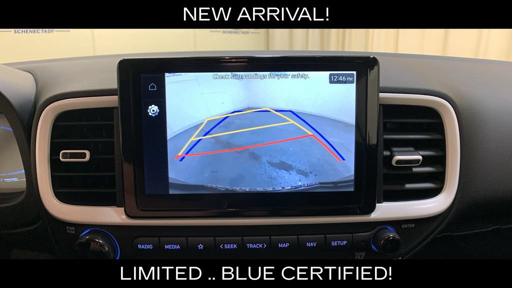 Used 2024 Hyundai Venue Limited FWD image 31