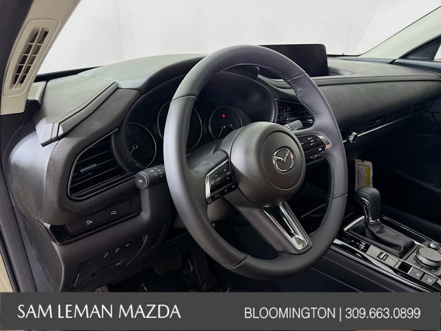 Used 2025 MAZDA CX-30 Carbon AWD/4WD image 9