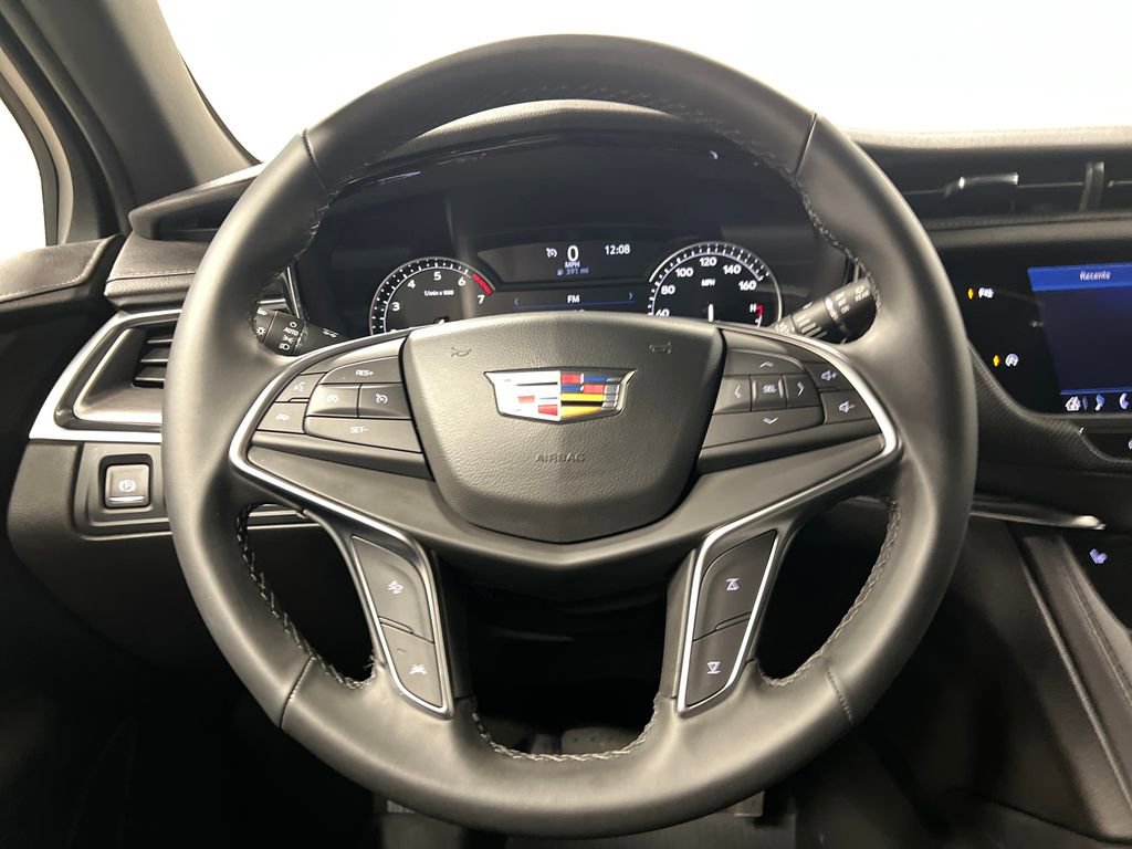 New 2026 Cadillac XT5 Luxury w/ LPO, Floor Liner Package AWD/4WD image 19