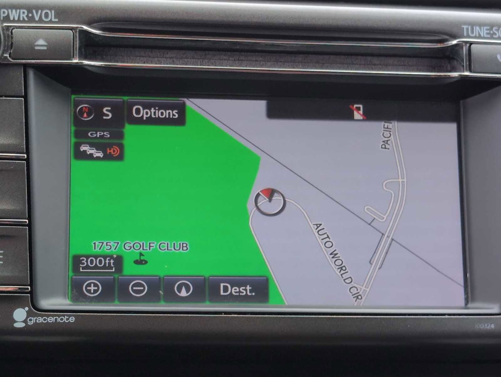 Used 2014 Toyota RAV4 Limited w/ Technology Package image 28