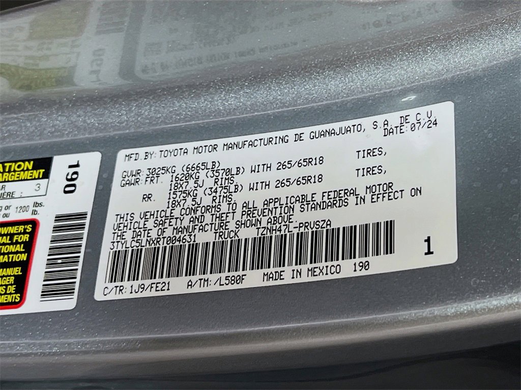 Used 2024 Toyota Tacoma TRD Sport image 34