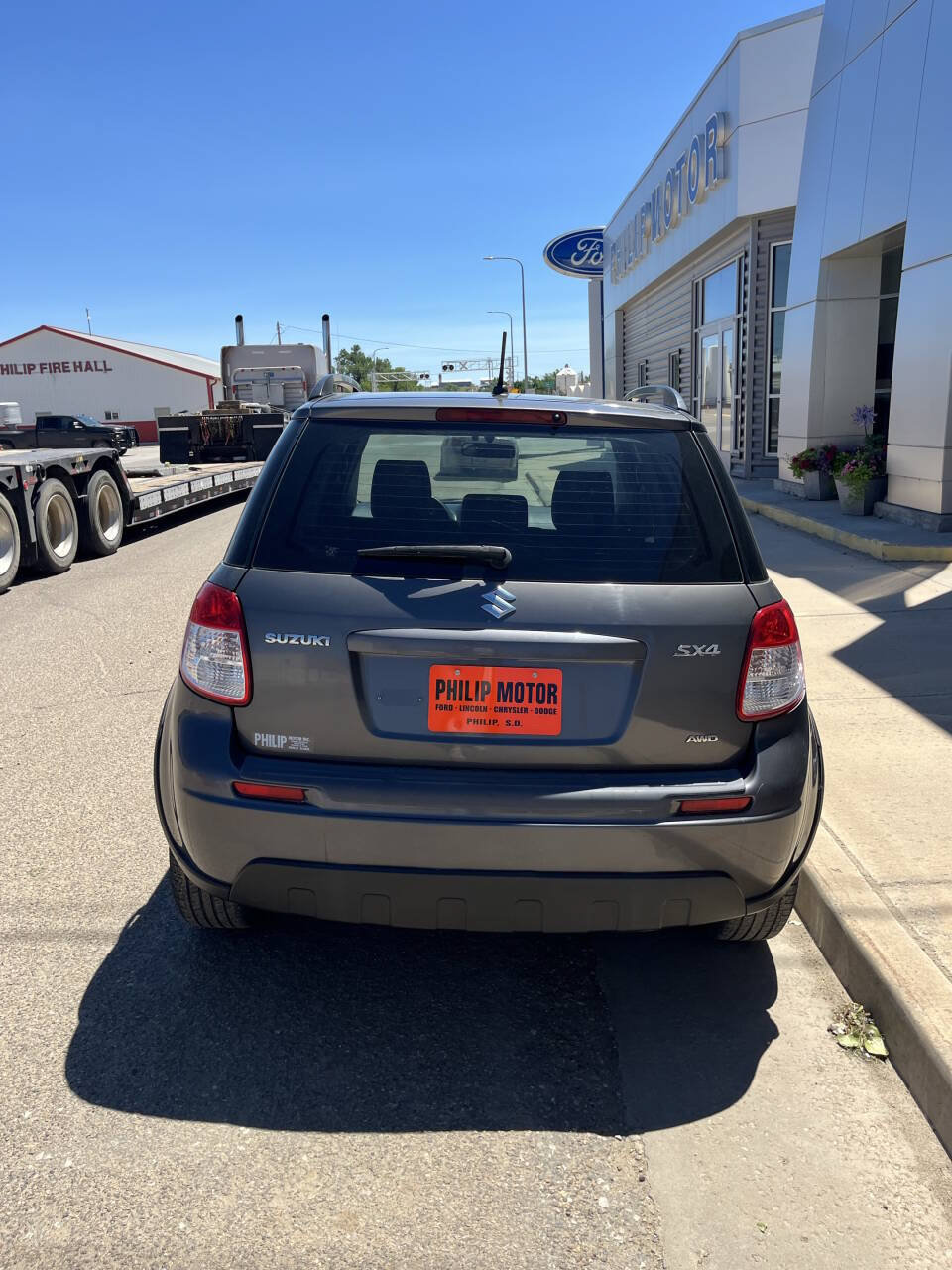 Used 2012 Suzuki SX4 AWD Hatchback image 2