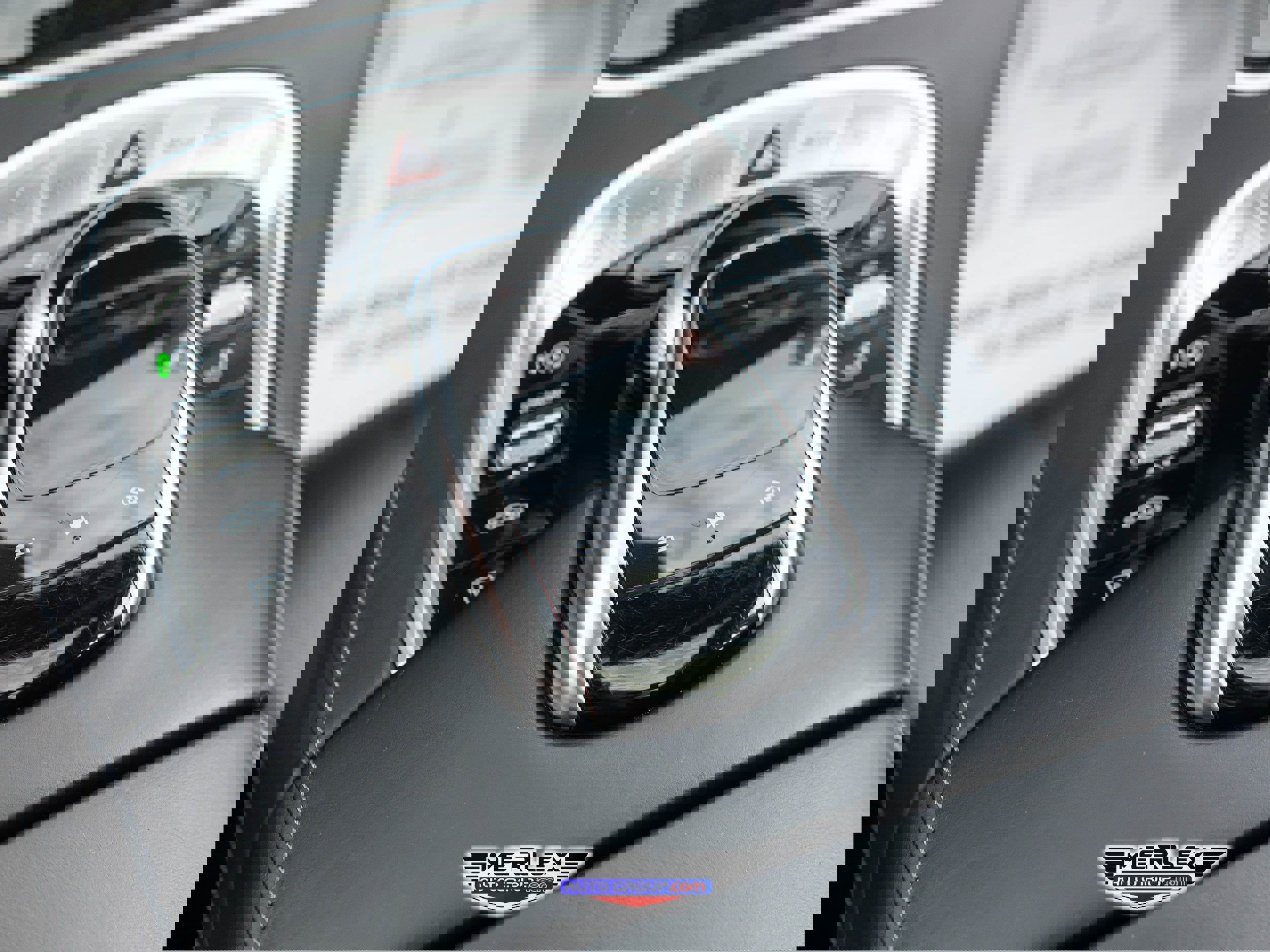 Used 2019 Mercedes-Benz S 560 4MATIC Sedan w/ Premium Package image 40