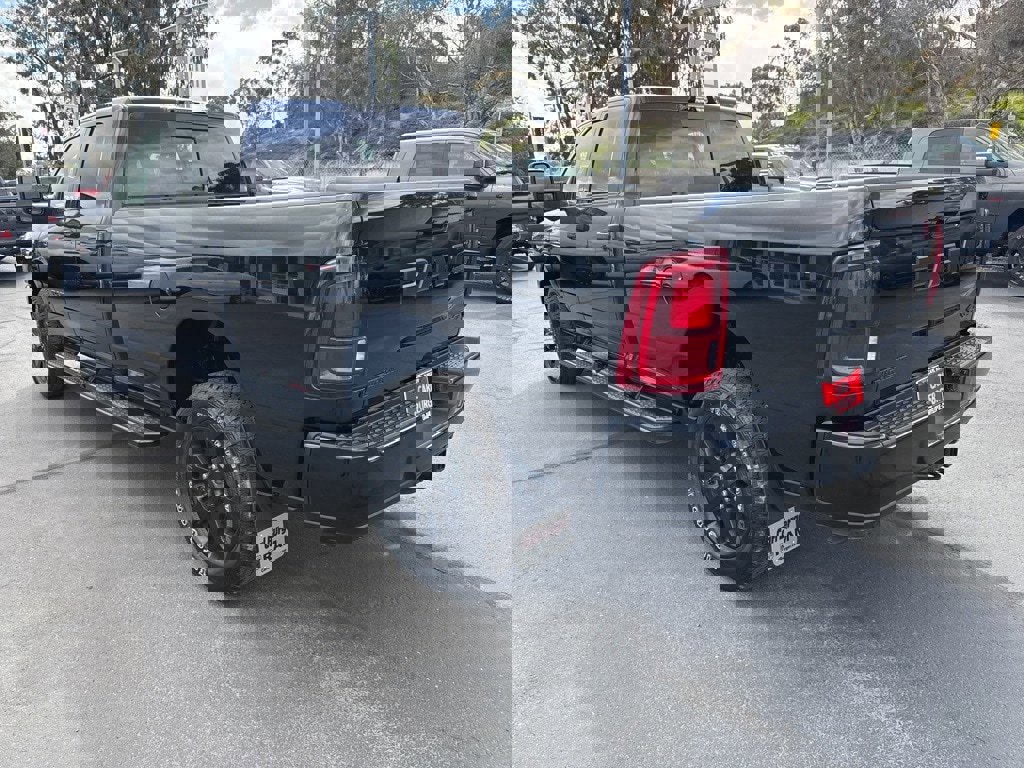 New 2025 RAM 3500 Big Horn image 12