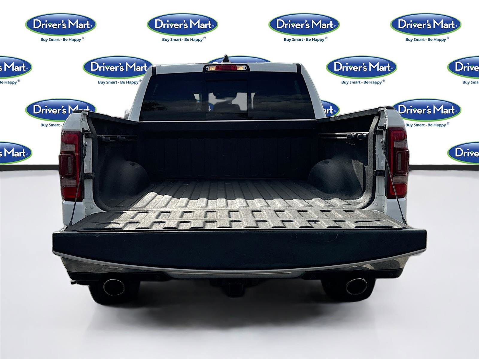 Used 2022 RAM 1500 Laramie image 25