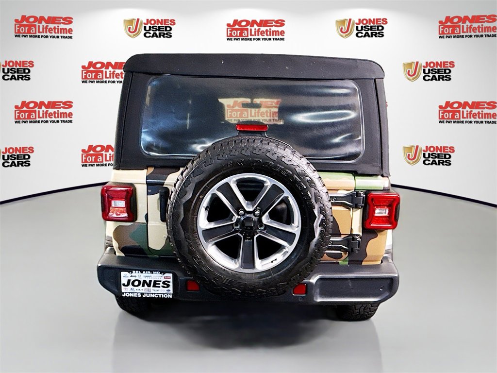 Used 2018 Jeep Wrangler Unlimited Sahara image 16