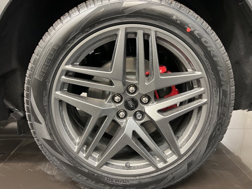 New 2026 Ford Explorer ST w/ Sun And Sound Package image 7