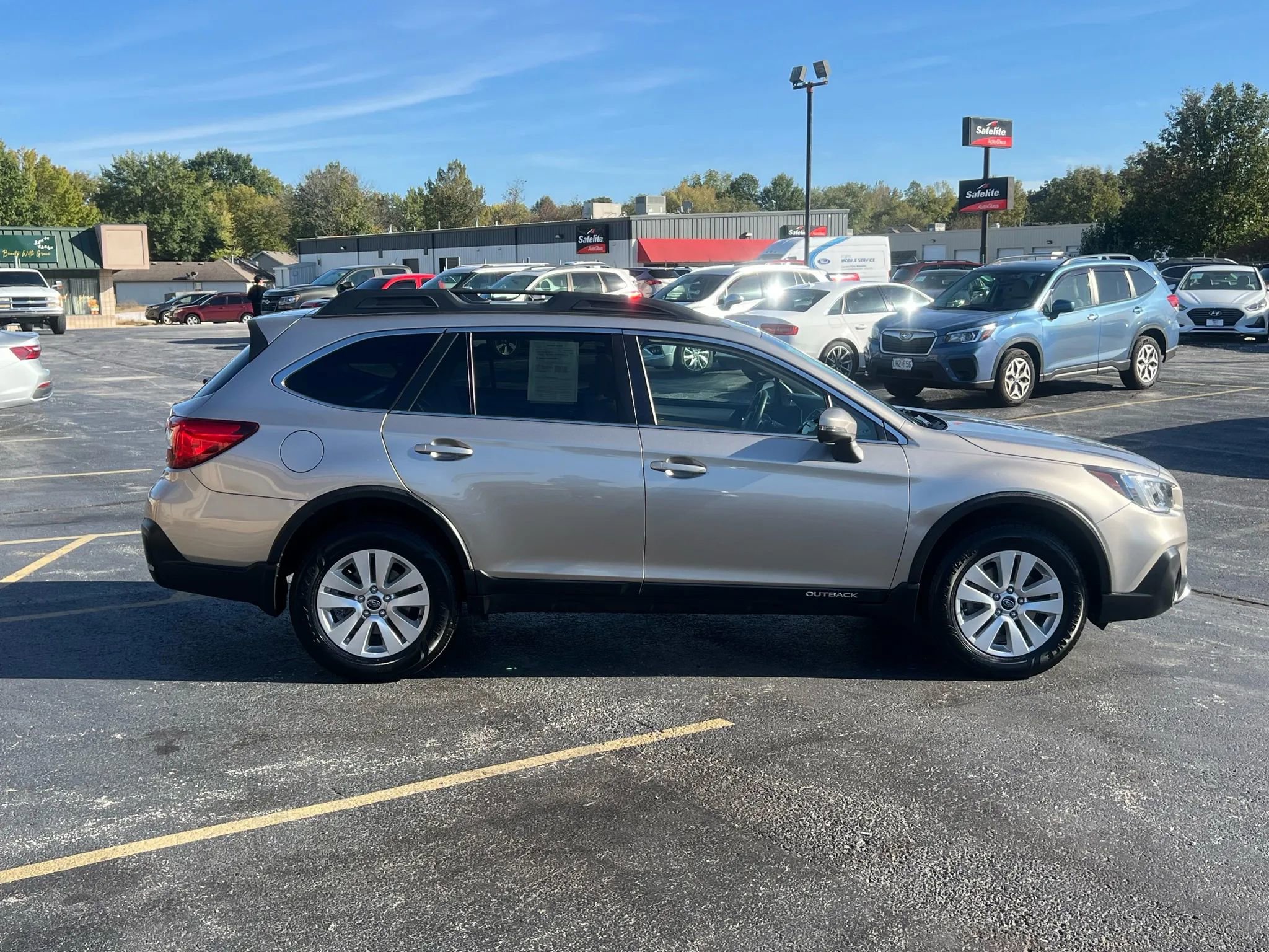 Used 2019 Subaru Outback 2.5i Premium w/ Protection Package #1 image 11