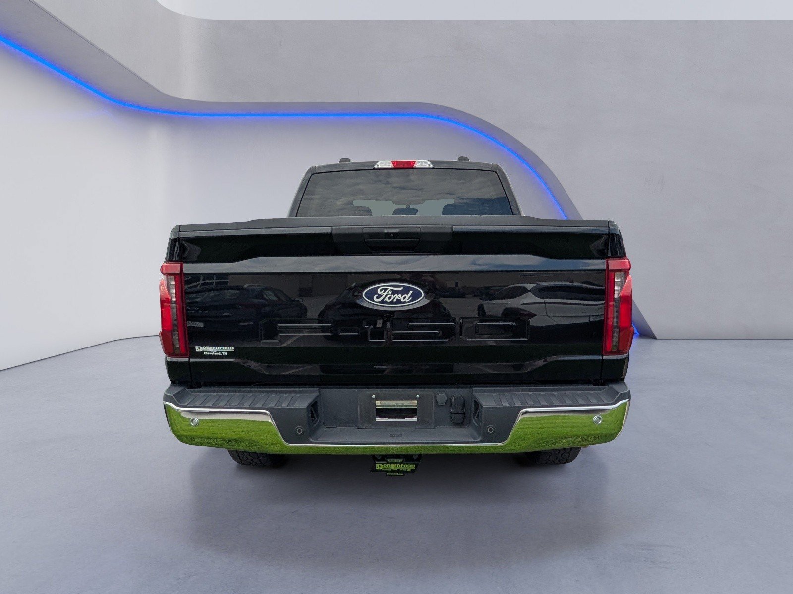 Used 2025 Ford F150 XLT w/ Equipment Group 301A Standard AWD/4WD image 7