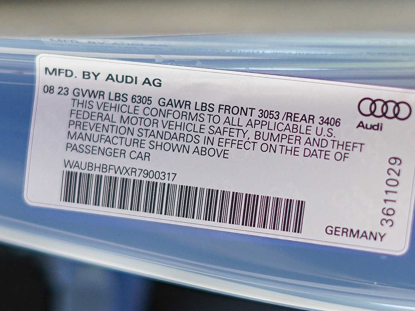 Used 2024 Audi RS e-tron GT w/ Carbon Performance Package image 31