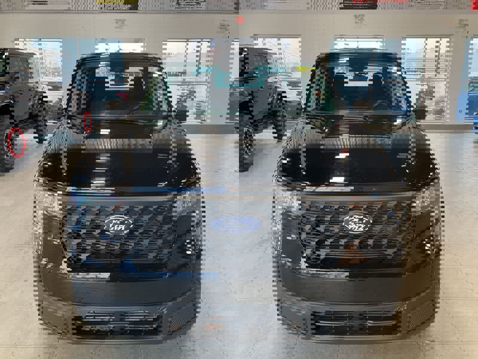 Used 2025 Ford Maverick XL w/ 4K Tow Package image 2