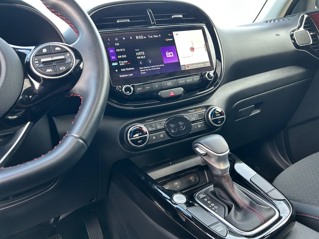 Used 2023 Kia Soul GT-Line image 21